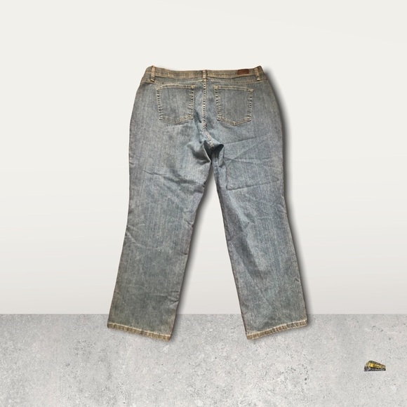 Lee Classic Fit Women's Size 20W Blue Denim Straight Jeans - Picture 2 of 7